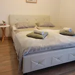 Dalija - Cosy & & Massage * Podcetrtek