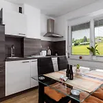 Apartman Dalija - Cosy & & Massage Podcetrtek