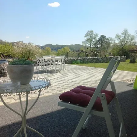 Apartment Dalija - Cosy Apartment & Rooms With Massage Studio