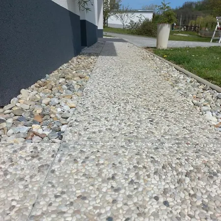 Dalija & - Wellness & Massage Apartamento Podčetrtek