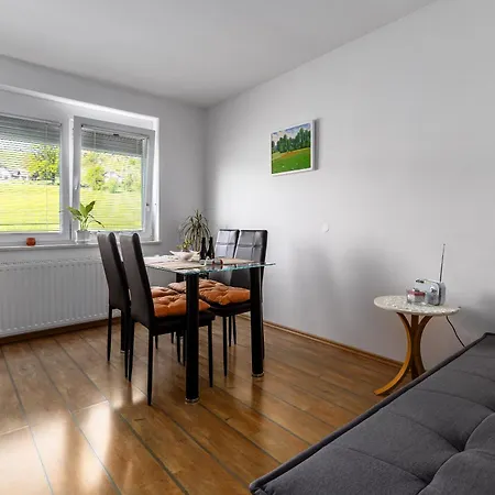 & Wellness Dalija With Massages Podčetrtek