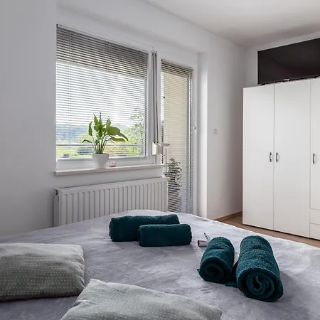 Apartment Dalija - Cosy Apartment & Rooms With Massage Studio