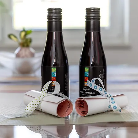 Apartment Dalija - Cosy Apartment & Rooms With Massage Studio Apartman