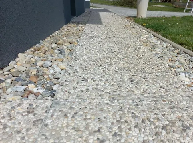 Dalija - Cosy & With Massage Lejlighed Podčetrtek