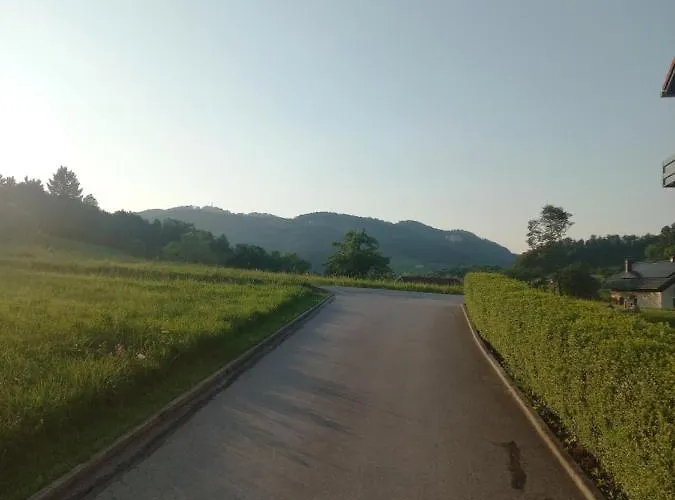 Dalija - Cosy & With Massage 아파트 *