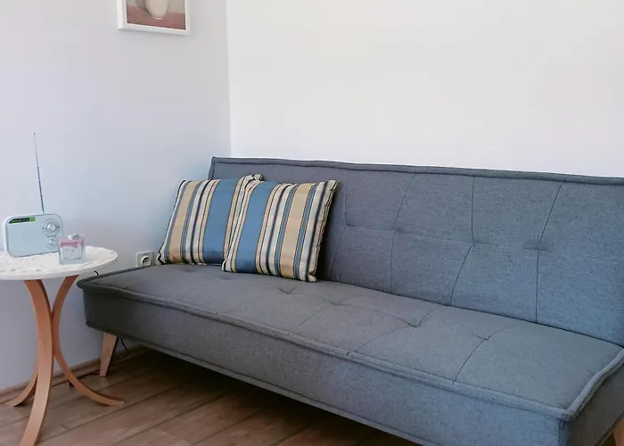 Dalija - Cosy & With Massage 포드체트르테크